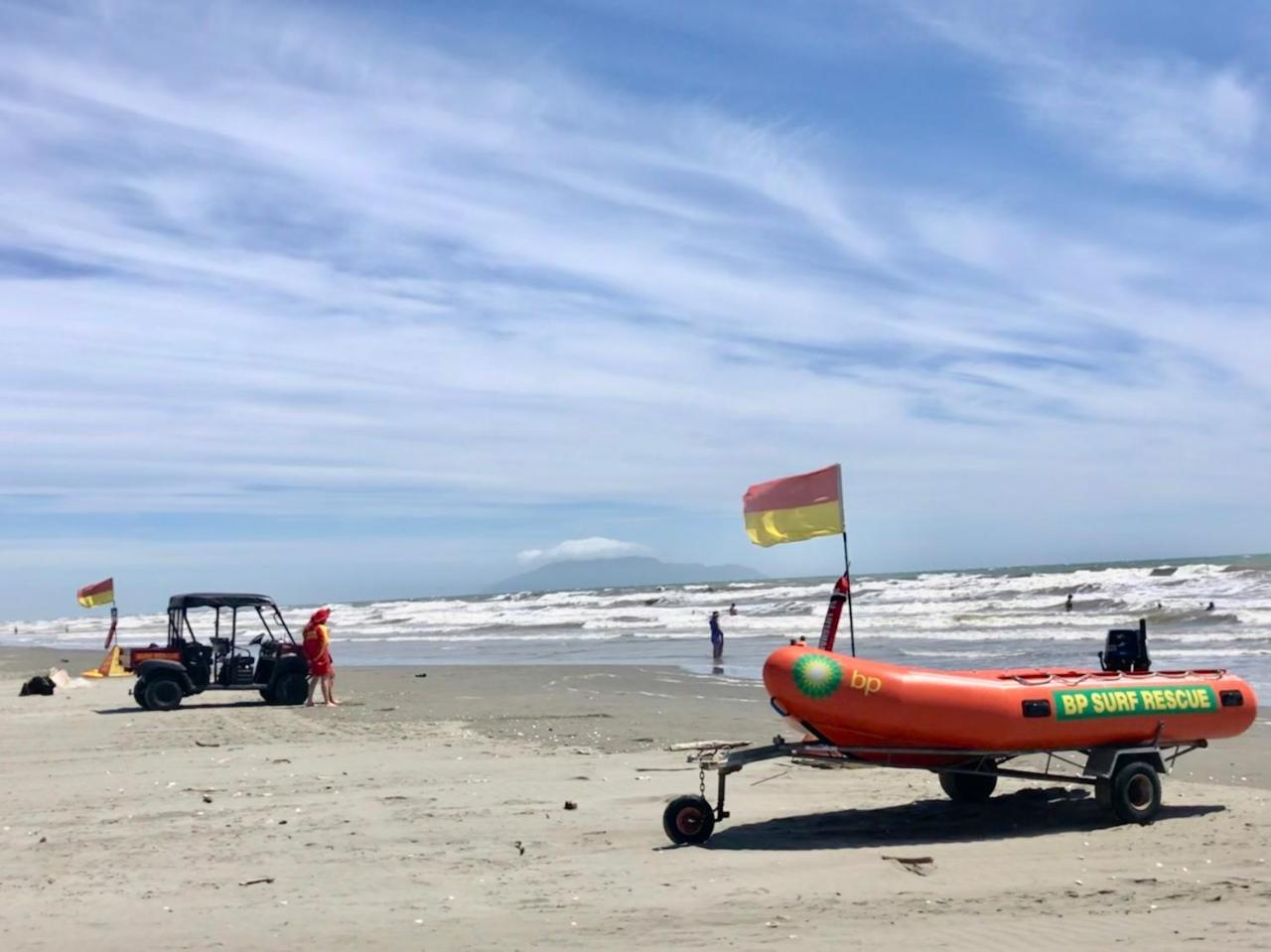 Otaki Beachfront Getaway Bagian luar foto